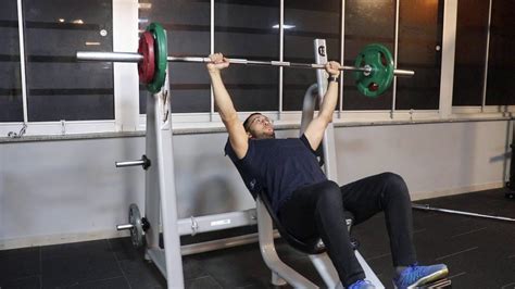 Incline Bench Press Nasıl Yapılır Youtube