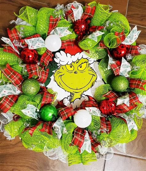 13 Likes 4 Comments Shopinnovations On Instagram 🎄🎄🎄grinch Wreath