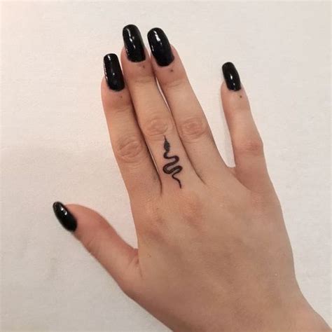 30 Cute Finger Tattoo Ideas Inspirationfeed