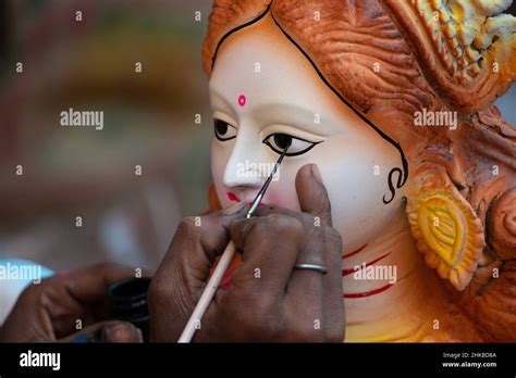 Narayanganj Dhaka Bangladesh Rd Feb An Artist Is Making Eyes