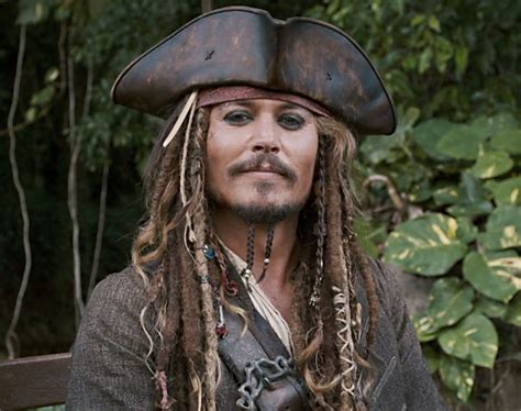 Hạng 14 Captain Jack Sparrow The Pirates Of The Caribbean Series