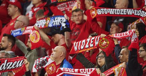 Kibice na meczu Widzew Łódź Górnik Zabrze Znajdź się na zdjęciu