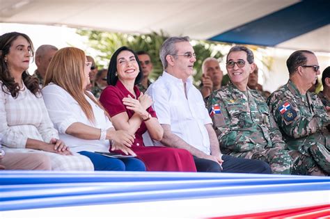 Abinader Encabeza Desfile Militar 179 Aniversario Batalla 19 Marzo Noticias De