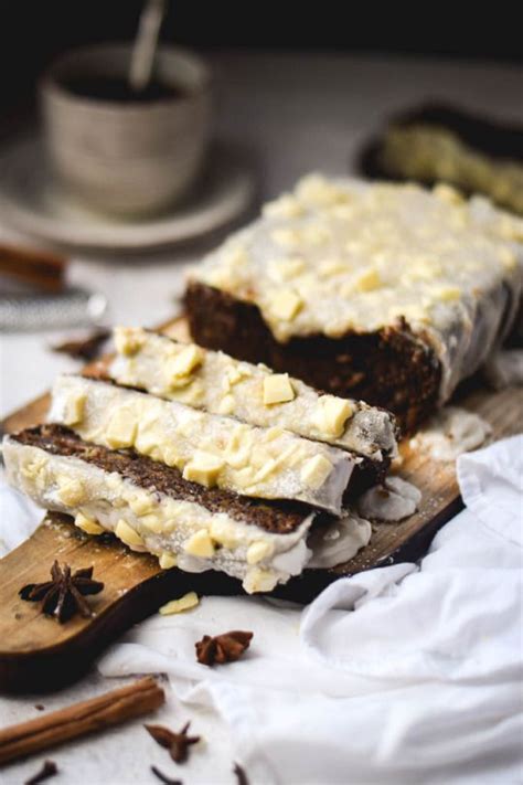 White Chocolate Chai Spiced Banana Bread Bread Recipes Sweet Banana