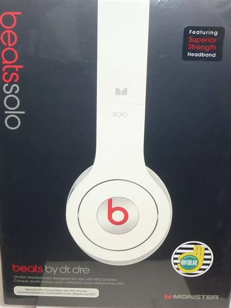 White Beats Earbuds Controltalk