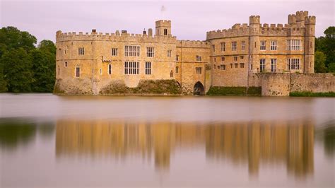 Leeds Castle in Maidstone, England | Expedia