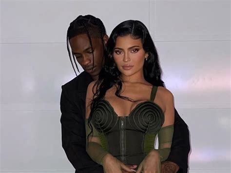 Kylie Jenner Revela Nome Do Segundo Filho Travis Scott Popline