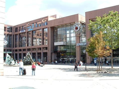 Lyon Part-Dieu Station (Lyon, 1983) | Structurae