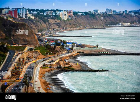 Beach miraflores lima peru hi-res stock photography and images - Alamy