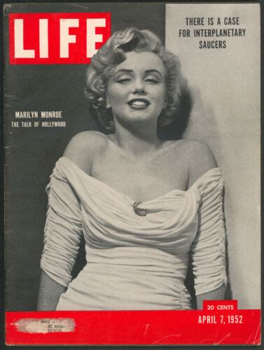 Life Magazine April 7 1952 Marilyn Monroe The Talk Of Hollywood