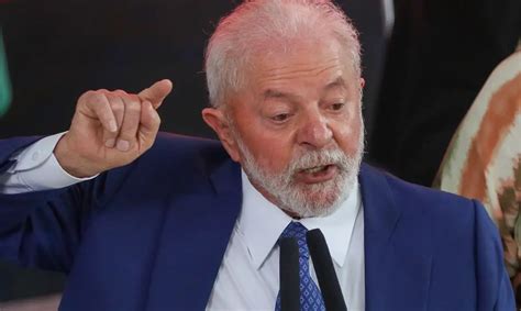 Avaliação negativa do governo Lula supera a positiva pela 1ª vez