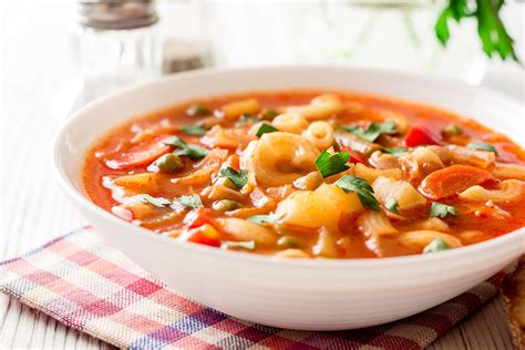 Zupa Minestrone Przepis Na Fajnegotowanie Pl