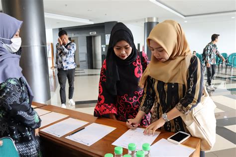 Program Pascasarjana Umy Luluskan Magister Dan Doktor Pada Yudisium