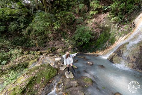 台北北投景點陽明山秘境 小隱潭瀑布神秘牛奶湖瀑布 藏身陽明山花鐘噴水池旁無難度山林步道推薦 桃桃s旅人手札