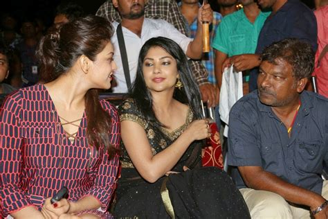 Kajal Agarwal Hot Legs Show Photos From Govindudu Andarivadele Trailer