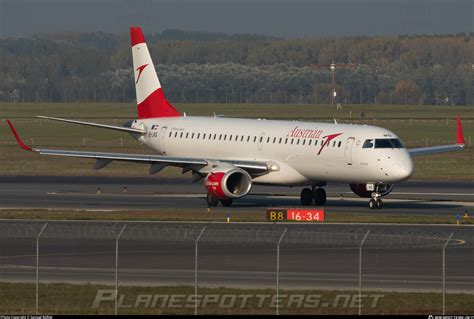 Oe Lwq Austrian Airlines Embraer Erj Lr Erj Lr Photo By