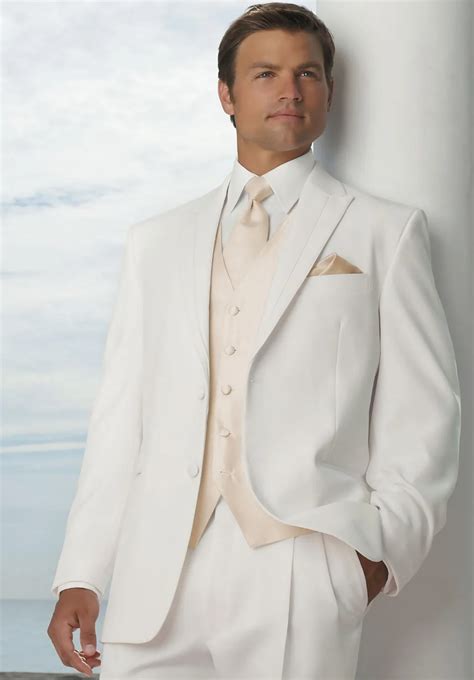 Fashionable Two Button Ivory Groom Tuxedos Groomsmen Men S Wedding Prom Suits Bridegroom Jacket