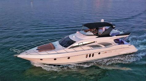 Azimut Fly Ft Pearl Yacht Charters Rent Boat In Miami Florida