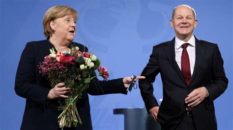 Lu Chancelier D Allemagne Olaf Scholz Pr Te Serment Et Met Un Terme