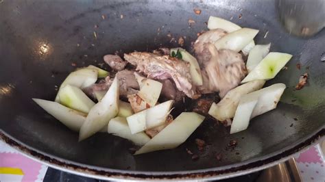 Classic Chicken Tinola With Chicken Liver Tinolang Manok Lets Cook