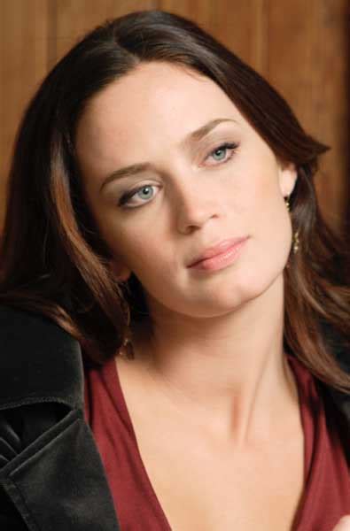 New fashion celebrity: Emily Blunt Eyes