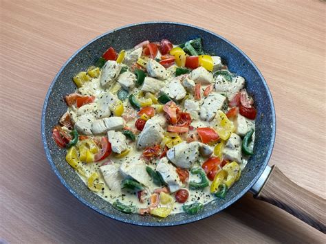 Low Carb Hähnchen Gemüse Pfanne Rezept