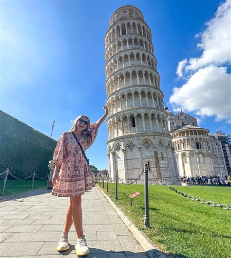 Cami Mantilla - Fun fact: the leaning tower of Pisa...
