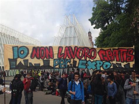 Milano Corteo Studentesco Noexpo La Diretta Foto E Video