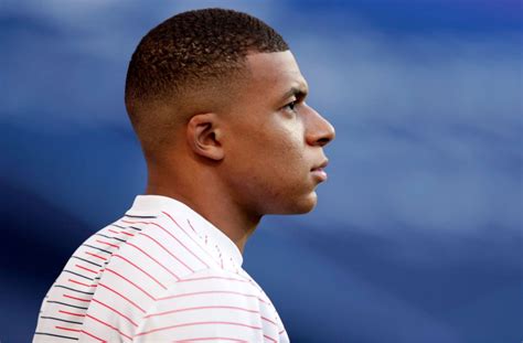 Psg Confirm Contract Talks With Real Madrid Target Mbappe