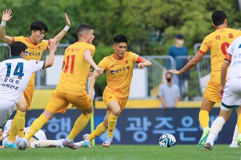 광주 제주 상대로 홈 무패 잇는다 오늘의 축구 Your Field