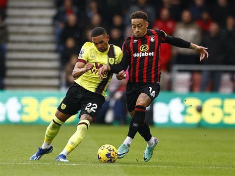 Bournemouth Revient Par Derri Re Pour Battre Burnley Au Vitality Stadium