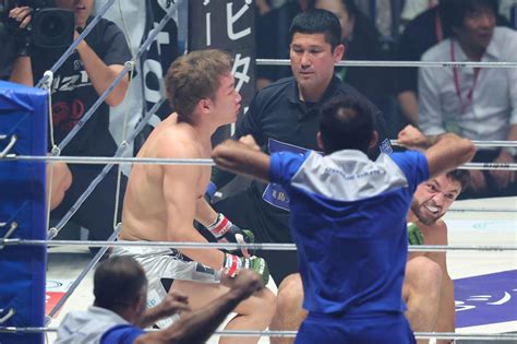 写真：【rizin】惨敗の朝倉未来 初タップに「何もしていないので今までの負けとはわけが違う」 東スポweb