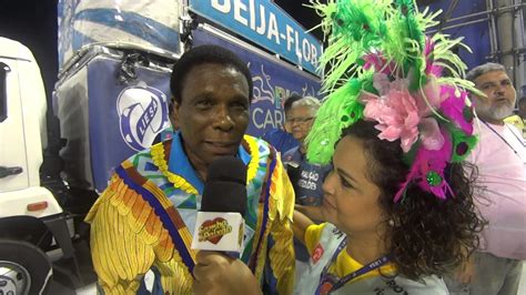 Cobertura Carnaval 2017 Desfile das Campeãs Entrevista Neguinho da