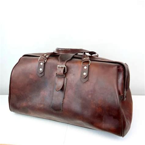 ANCIEN BAGAGE EN cuir grand sac patiné de voyage vintage EUR 179 00