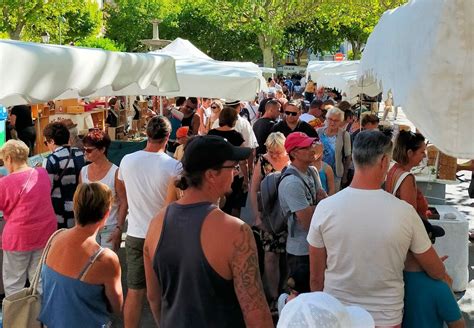 Grillon Un marché nocturne ce samedi 17 août avec les Artisans de Provence