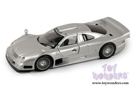 Maisto Mercedes Benz CLK GTR Hard Top 31949SV 1 26 Scale Maisto