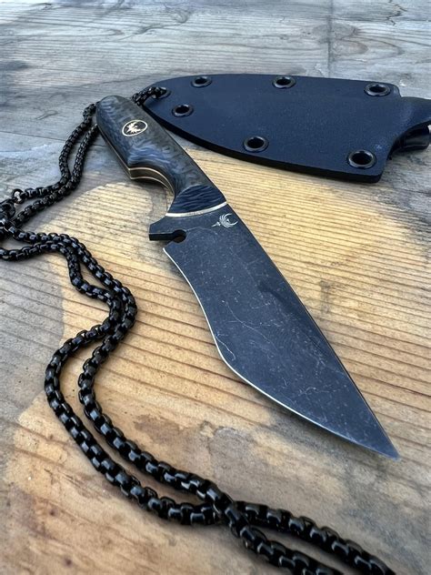 A Custom I Made For A Friends Birthday First Attempt At A Neck Knife