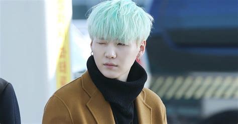 5 Male Idols Who Became The Definition Of "Mint Green Hair" - Koreaboo