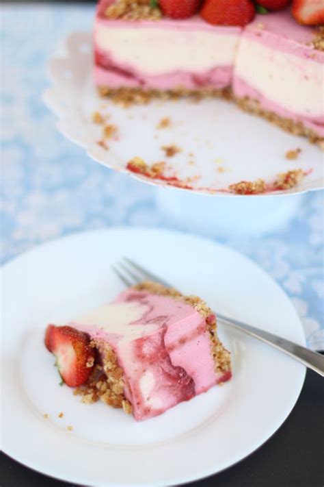 Sommer Cheesecake Mit Erdbeeren Und Cantuccini Boden Cheesecake Con