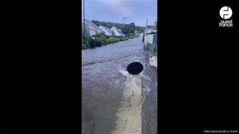 Vid O Apr S L Orage Des Torrents Dans Les Rues De Cette Commune Au