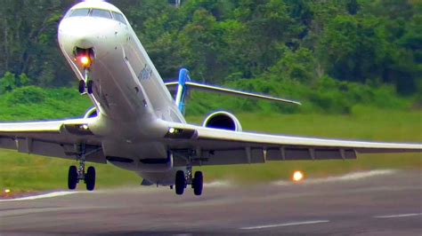 Pesawat Garuda Indonesia Crj Next Generation Jet Explore Pesawat