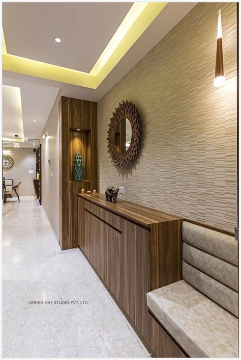 Entrance Corridor Hallway By GREEN HAT STUDIO PVT LTD Interior