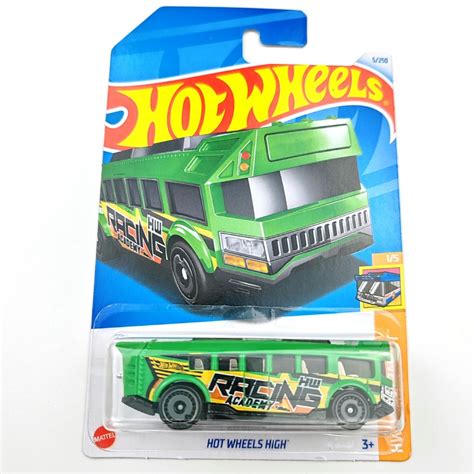 Un Caso Hot Wheels Coches Tesla Modelo Y Ford Gt Czinger C