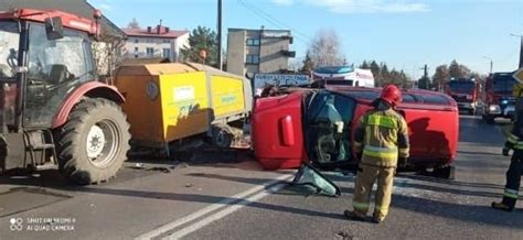 Kraksa W Skar Ysku Kamiennej Samoch D Zderzy Si Z Maszyn Do