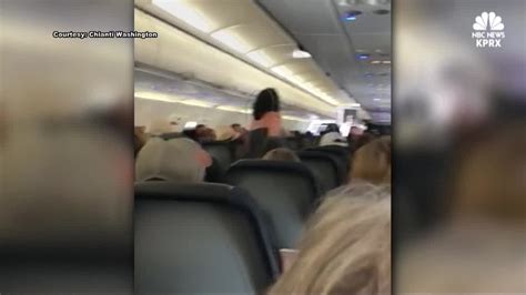 Irate Passenger Disrupts Spirit Flight Youtube