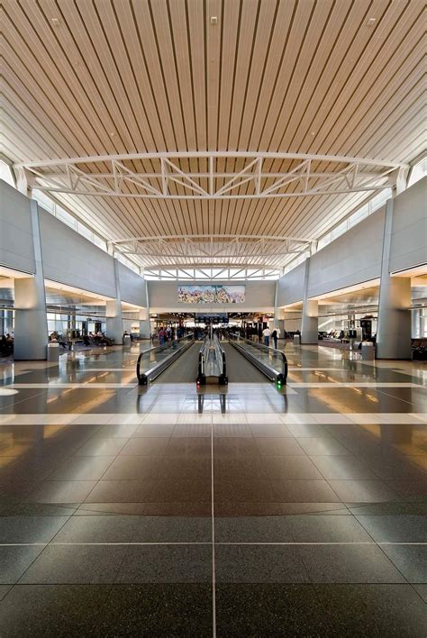 McCarran International Airport Wallpapers (32 images) - WallpaperCat