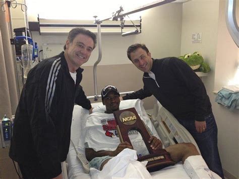 Kevin Ware surgery successful after horrific leg injury | Louisville, Ncaa champion, Louisville ...