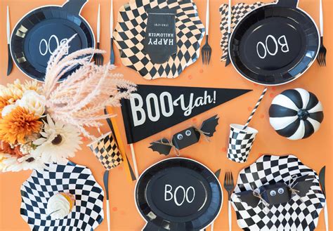 Spooky Fun Classic Halloween Party Decoration Ideas