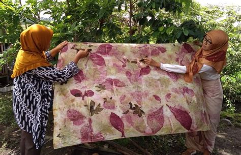 Cara Membuat Batik Ecoprint Rintik Sedu