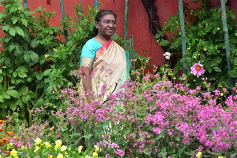 President Droupadi Murmu Inaugurates Udyan Utsav At Rashtrapati Bhavan